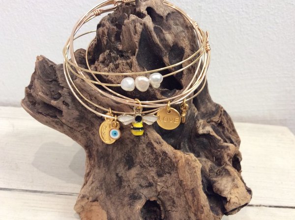 Bracelet « Semainier « plaqué or avec « Perles d’eau douce »